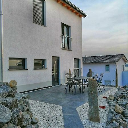 Ferienhaus Sonnenwind Am Hainer See Neukieritzsch Bagian luar foto